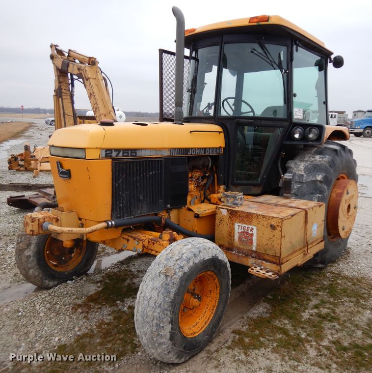 image for item DF6652 1994 John Deere 2755 tractor
