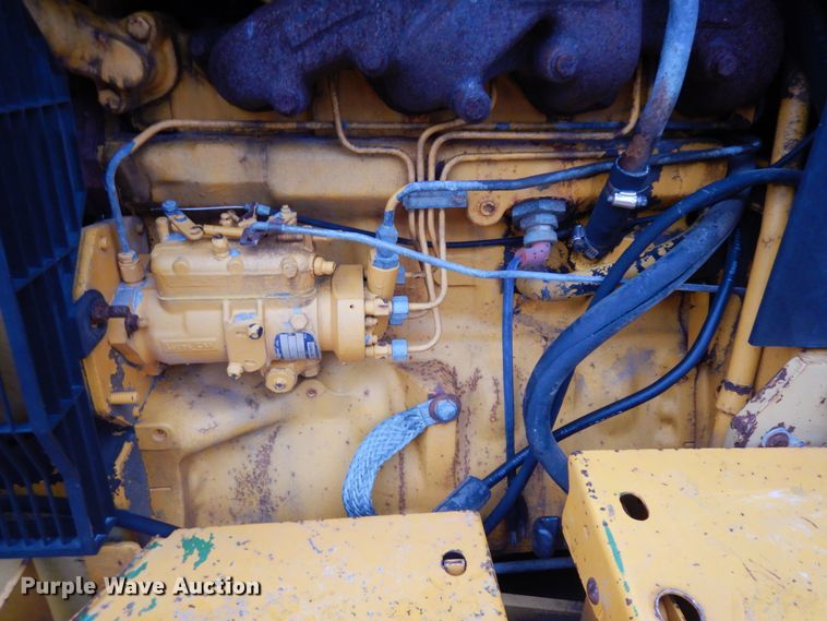 image for item DF6652 1994 John Deere 2755 tractor