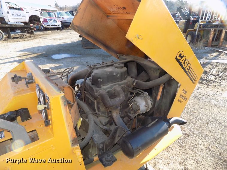 image for item DG2541 1987 Case Maxi Sneaker Series B vibratory cable plow