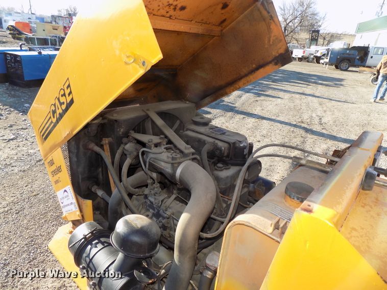 image for item DG2541 1987 Case Maxi Sneaker Series B vibratory cable plow