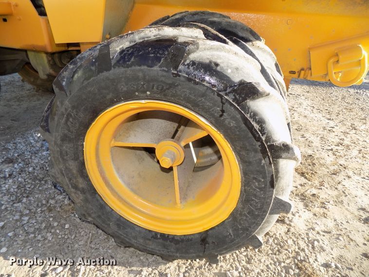 image for item DG2541 1987 Case Maxi Sneaker Series B vibratory cable plow