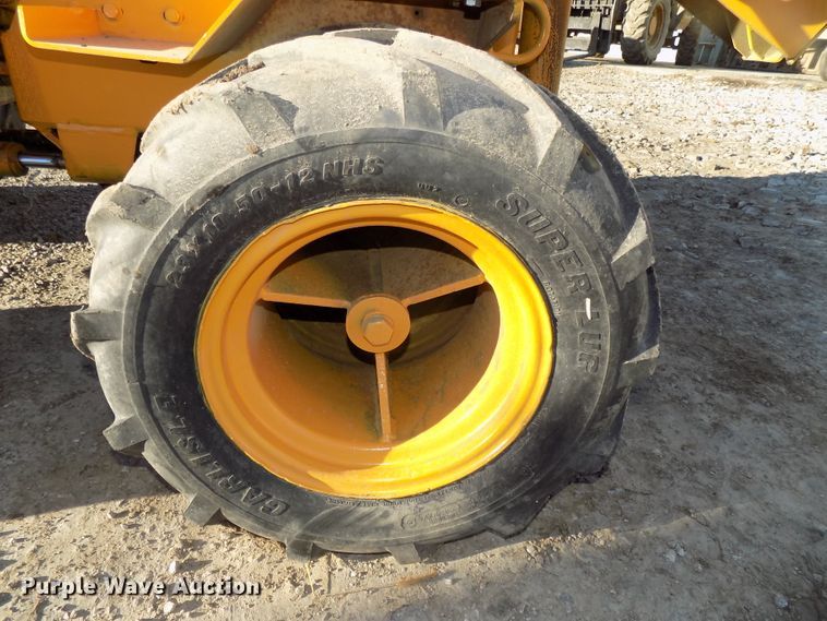 image for item DG2541 1987 Case Maxi Sneaker Series B vibratory cable plow