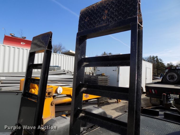 image for item DG2545 2016 MMDI utility trailer