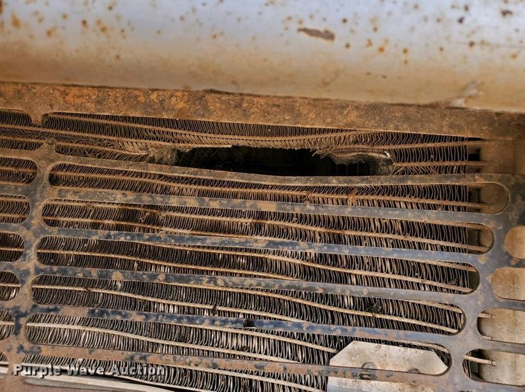 image for item DG3017 2005 Freightliner Business Class M2 refuse truck