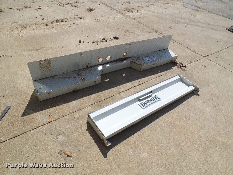 image for item DG5587 Knapheide bumper