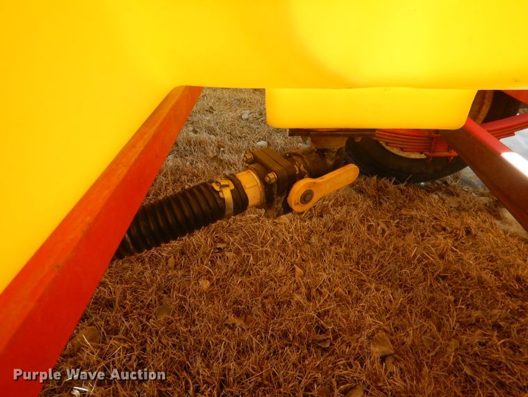 image for item DG5904 Fertilizer tank trailer