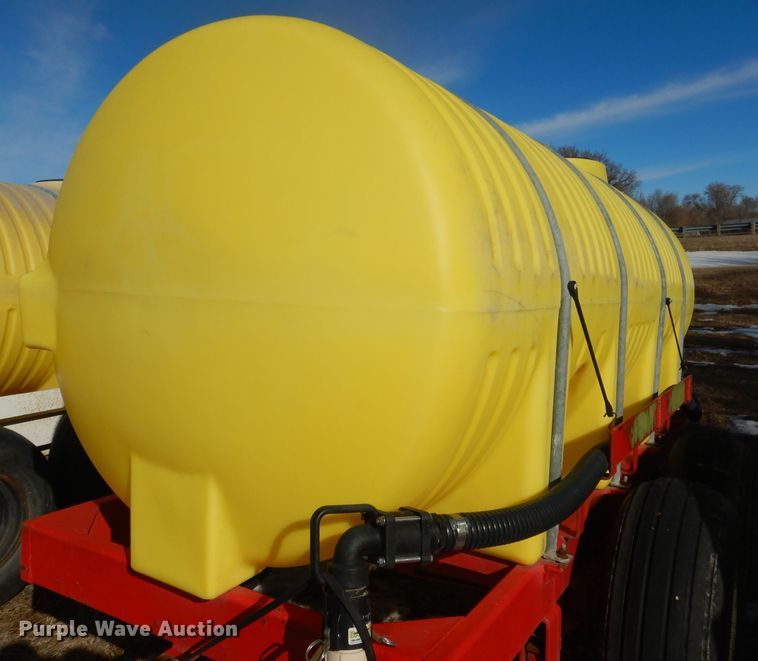 image for item DG5904 Fertilizer tank trailer