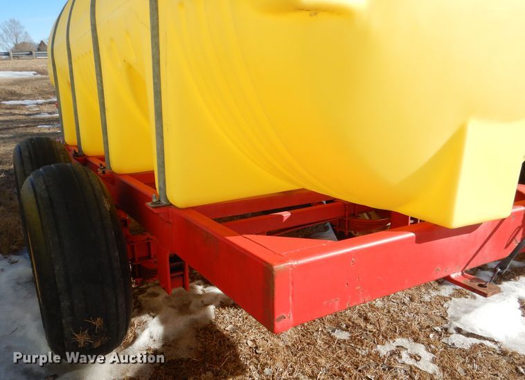 image for item DG5904 Fertilizer tank trailer