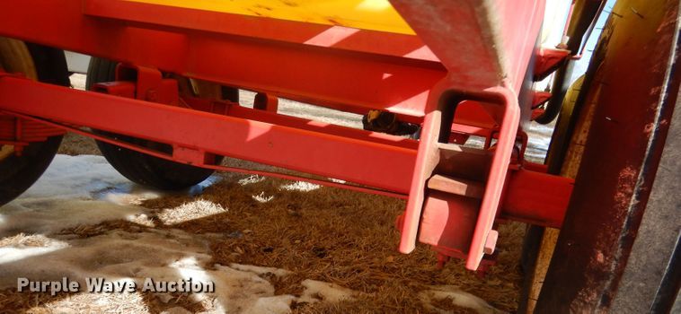 image for item DG5904 Fertilizer tank trailer