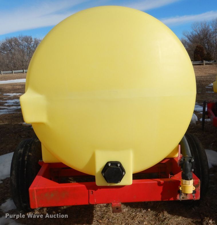 image for item DG5906 Fertilizer tank trailer