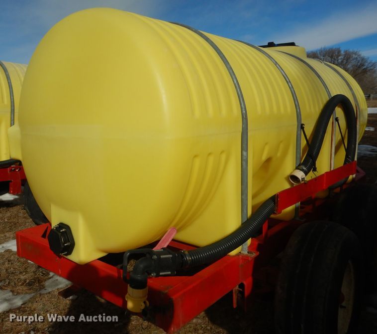 image for item DG5906 Fertilizer tank trailer