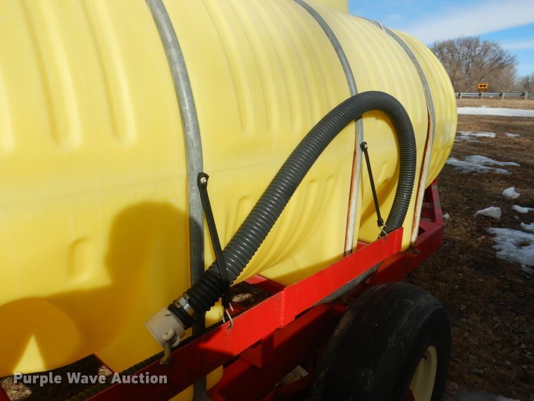 image for item DG5906 Fertilizer tank trailer