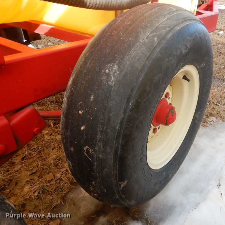 image for item DG5906 Fertilizer tank trailer