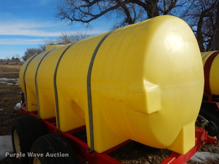 image for item DG5907 Fertilizer tank trailer