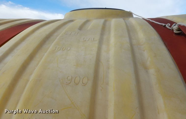 image for item DG5908 Fertilizer tank trailer