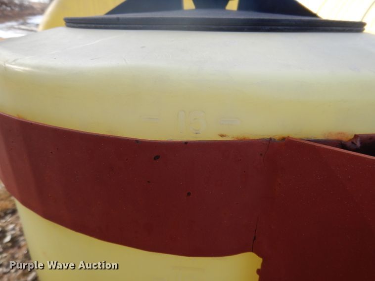 image for item DG5908 Fertilizer tank trailer