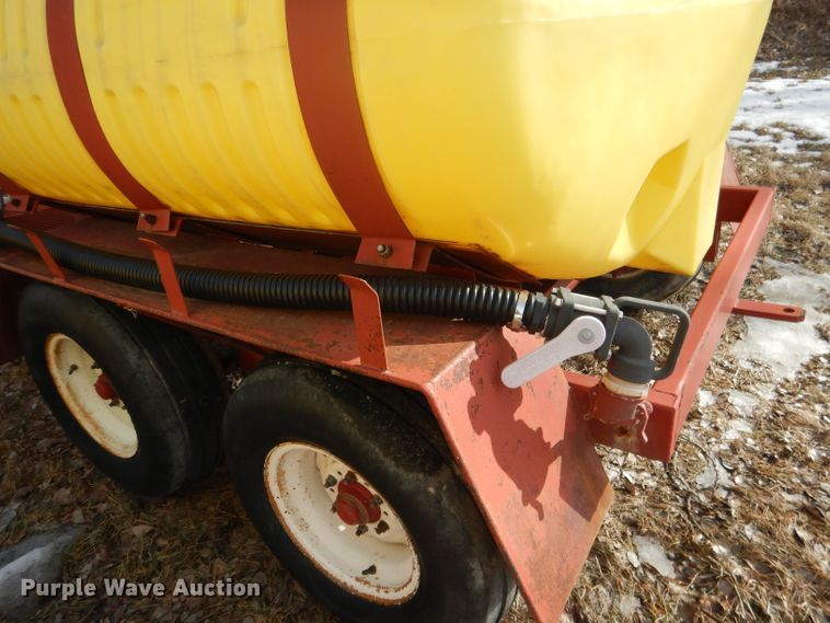 image for item DG5908 Fertilizer tank trailer