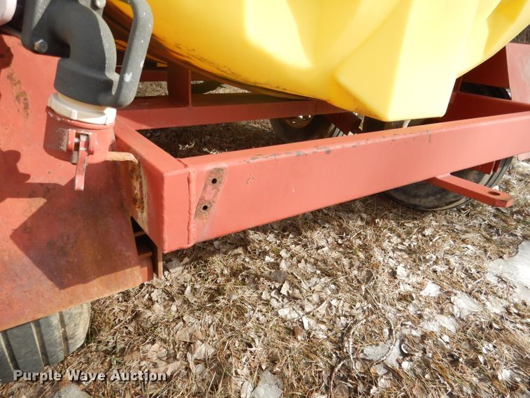 image for item DG5908 Fertilizer tank trailer