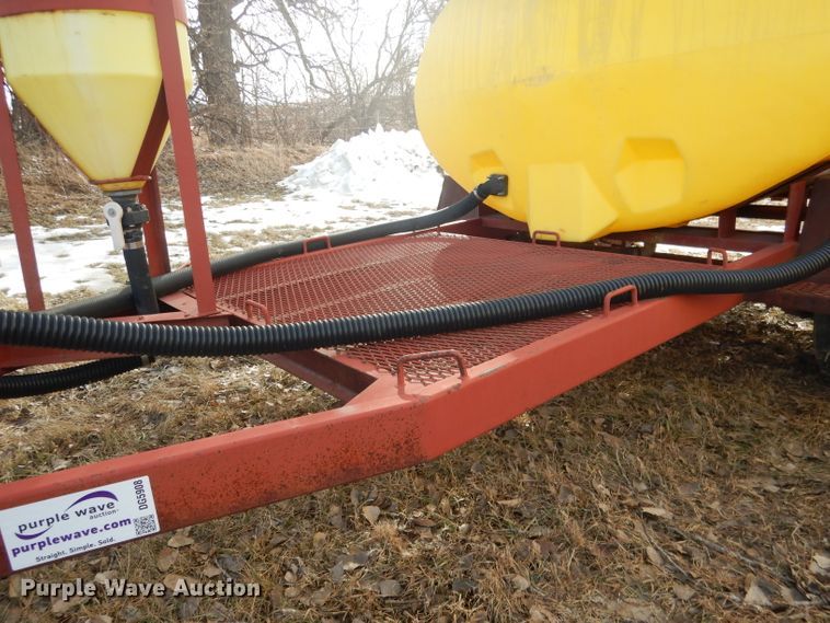 image for item DG5908 Fertilizer tank trailer