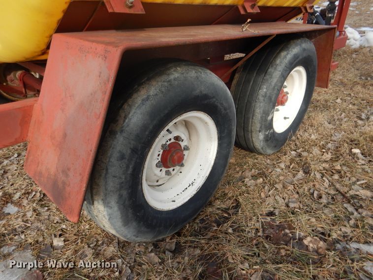 image for item DG5908 Fertilizer tank trailer