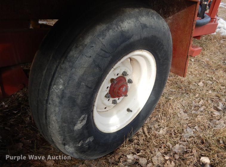 image for item DG5908 Fertilizer tank trailer