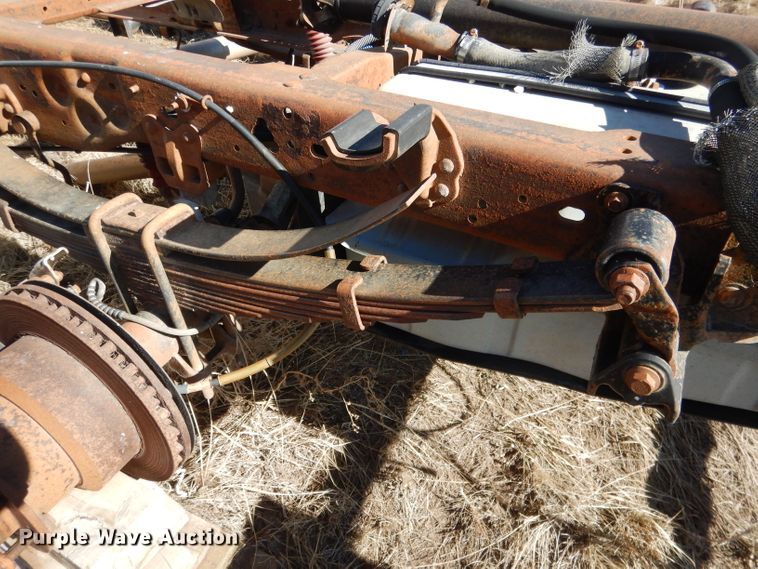 image for item DG5932 2000 Ford F450 pickup truck cab and chassis