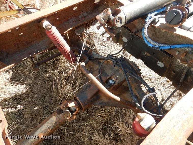 image for item DG5932 2000 Ford F450 pickup truck cab and chassis