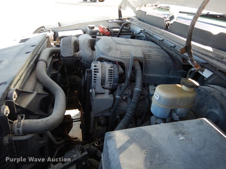 image for item DG6331 2011 Chevrolet Silverado 1500  Ext. Cab pickup truck