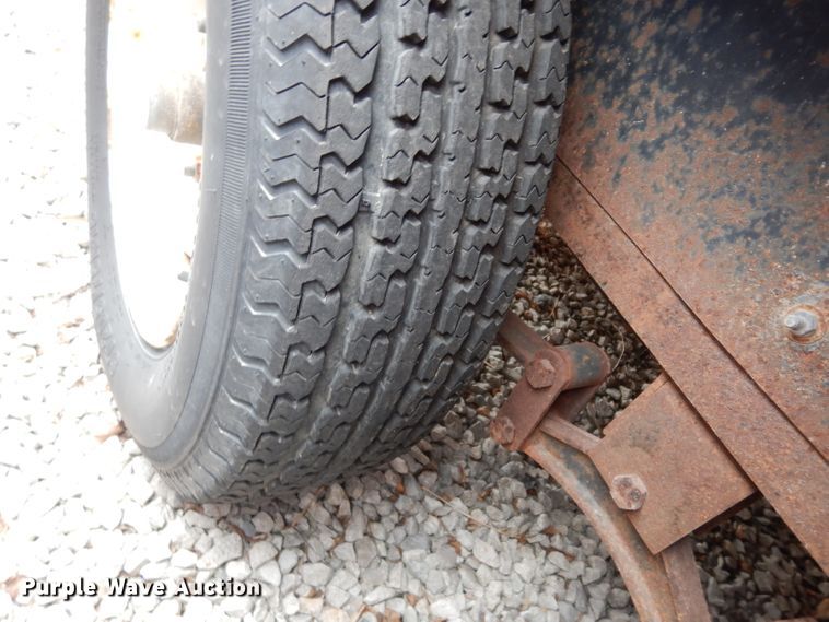 image for item DG6354 2002 Starlite utility trailer