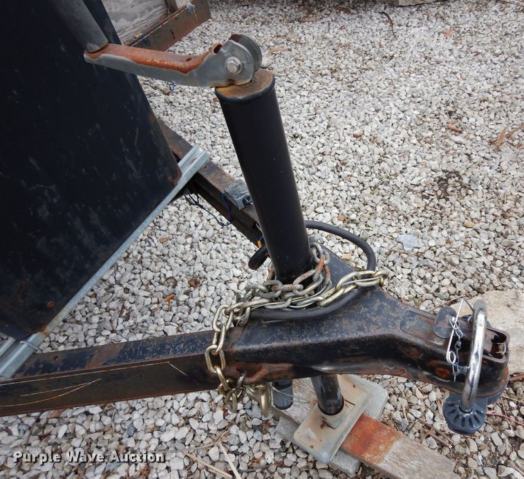 image for item DG6354 2002 Starlite utility trailer