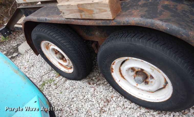 image for item DG6354 2002 Starlite utility trailer