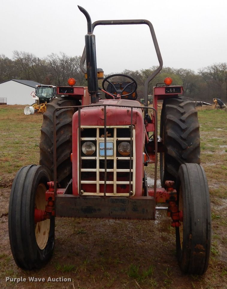 image for item DH2416 Mahindra 575DI tractor