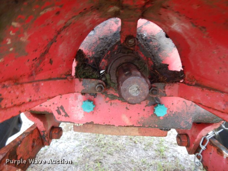 image for item DH2416 Mahindra 575DI tractor