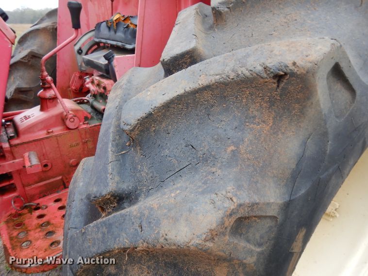 image for item DH2416 Mahindra 575DI tractor