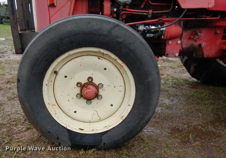 image for item DH2416 Mahindra 575DI tractor