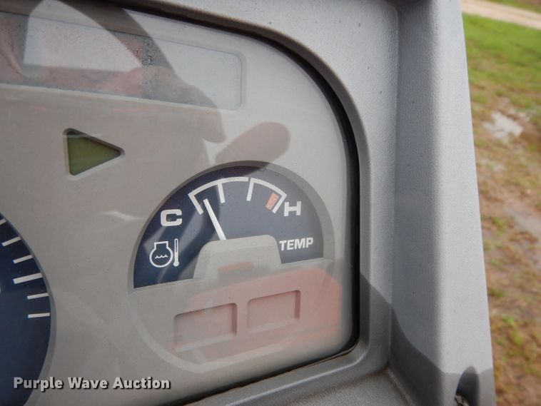 image for item DH2418 Kubota L3300 tractor