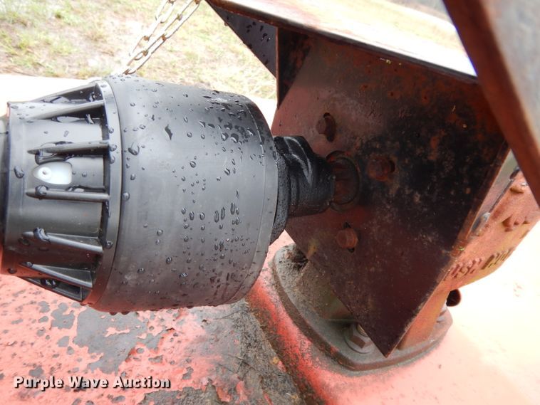 image for item DH2418 Kubota L3300 tractor