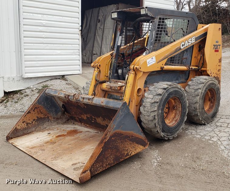 image for item DH5784 2002 Case 70XT  skid steer loader