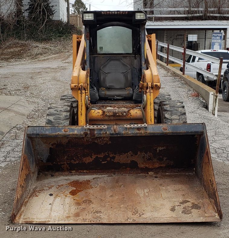 image for item DH5784 2002 Case 70XT  skid steer loader