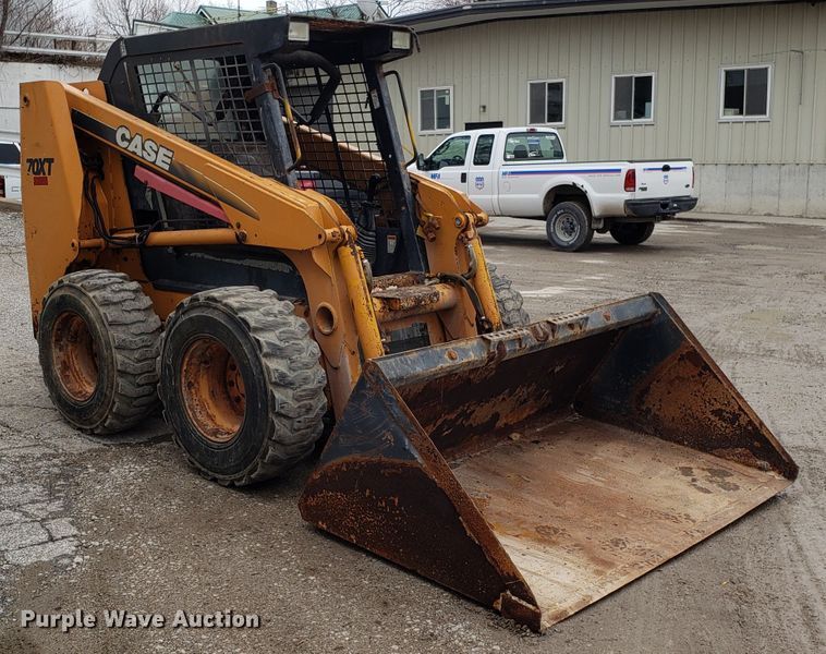 image for item DH5784 2002 Case 70XT  skid steer loader