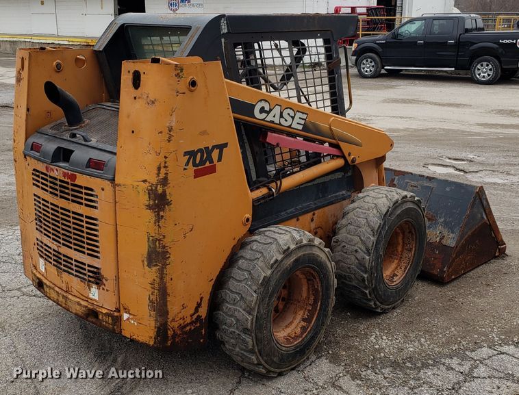 image for item DH5784 2002 Case 70XT  skid steer loader