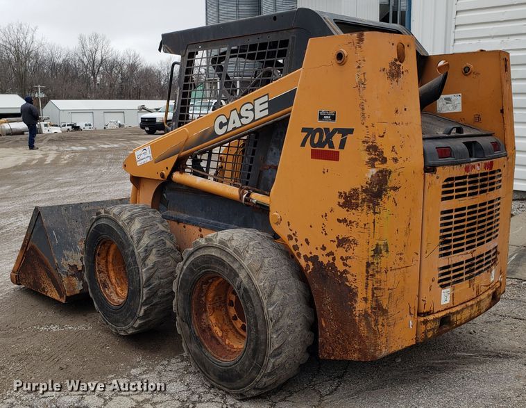 image for item DH5784 2002 Case 70XT  skid steer loader