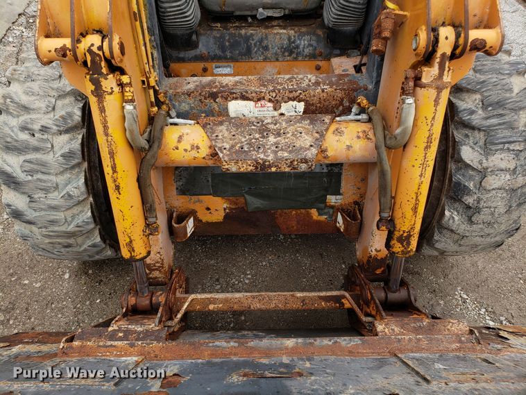 image for item DH5784 2002 Case 70XT  skid steer loader