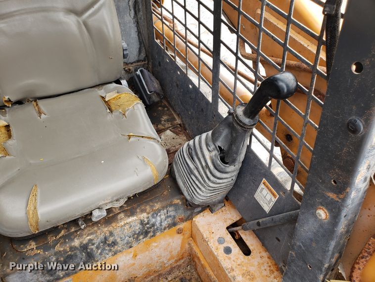 image for item DH5784 2002 Case 70XT  skid steer loader