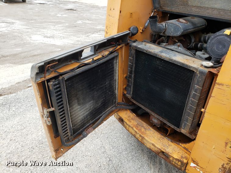 image for item DH5784 2002 Case 70XT  skid steer loader