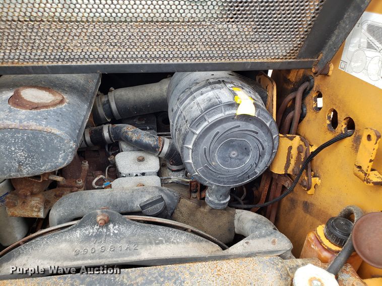 image for item DH5784 2002 Case 70XT  skid steer loader