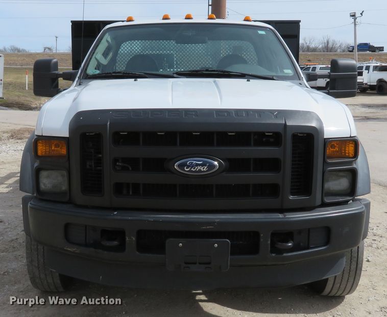 image for item DI2092 2010 Ford F450 Super Duty XL flatbed truck
