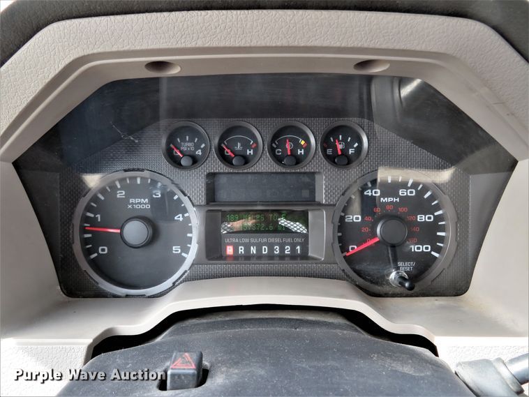 image for item DI2092 2010 Ford F450 Super Duty XL flatbed truck