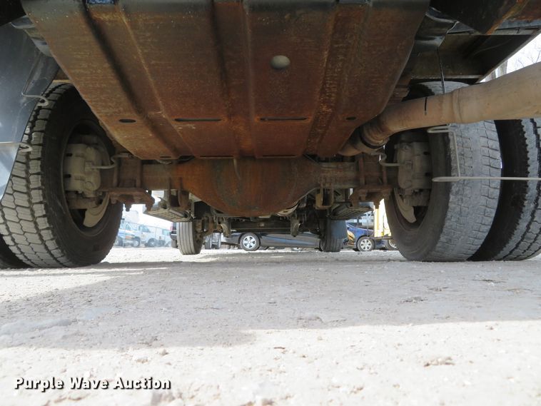 image for item DI2092 2010 Ford F450 Super Duty XL flatbed truck