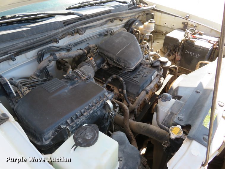 image for item DI2095 2014 Toyota Tacoma  flatbed pickup truck